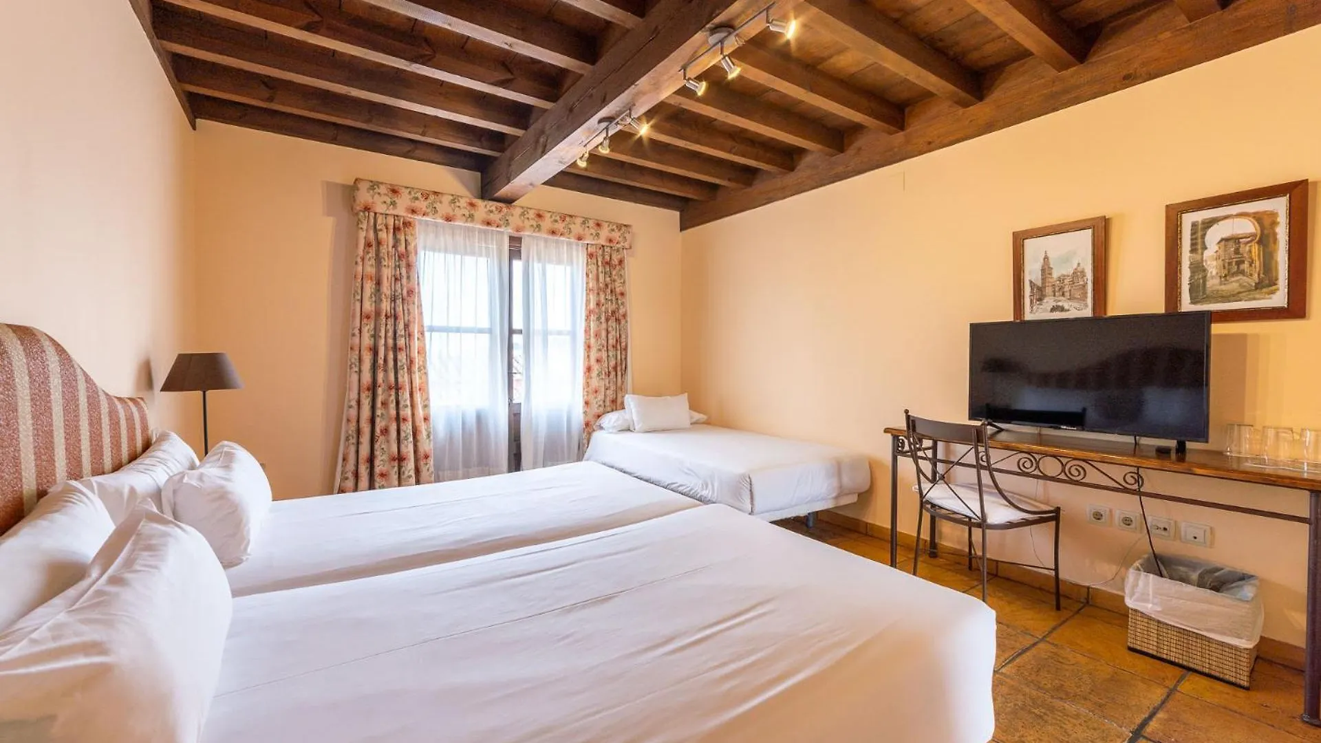 Hotel Cigarral De Caravantes Toledo